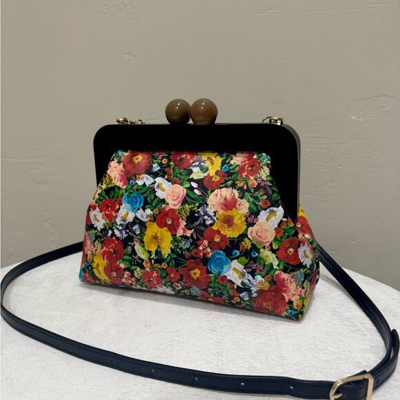 Floral Print Cowhide Leather Handmade Wooden Frame Clutch Bag/Crossbody - Picture 2 of 13